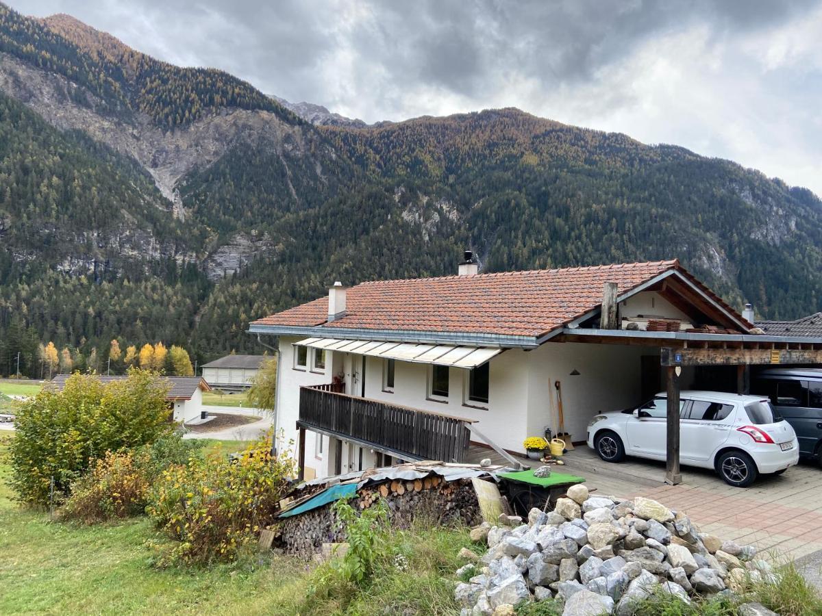 Ferienwohnung Im Herzen Graubuendens Surava Zewnętrze zdjęcie